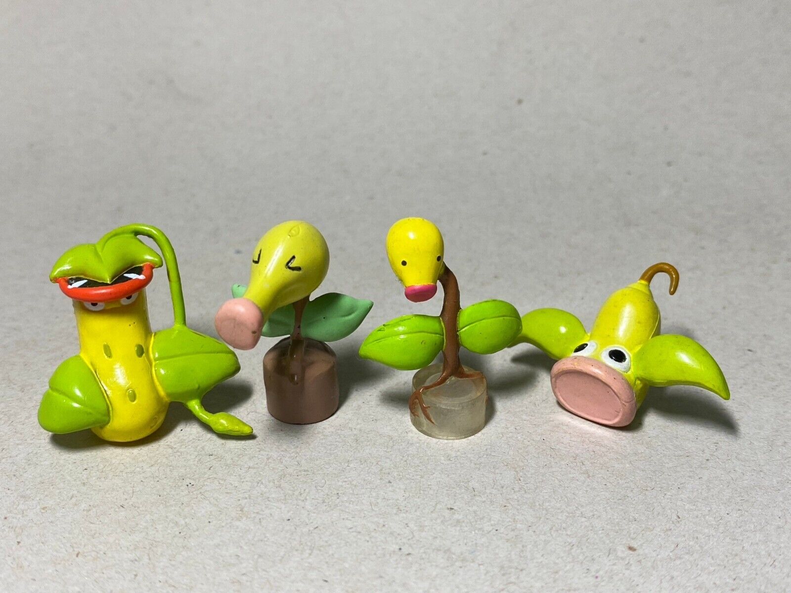 Bellsprout, Weepinbell, Victreebel Pokemon Monster Bandai Collection Figure Toy.