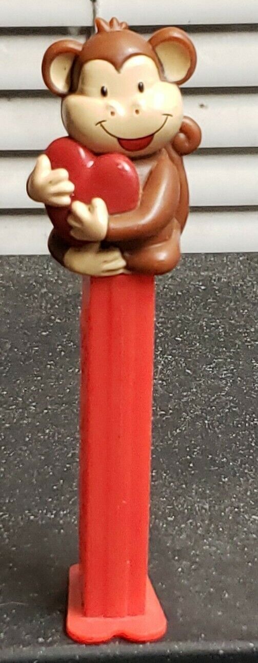 Vintage Footed Pez Dispenser Valentine Monkey Hugging A Heart Used AS-IS PZ-12
