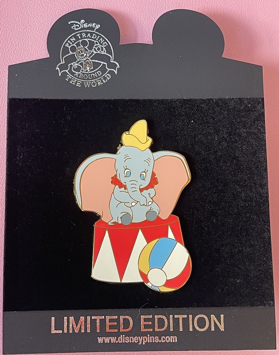 Disney Shopping Dumbo Circus Jumbo Pin LE 300 Rare