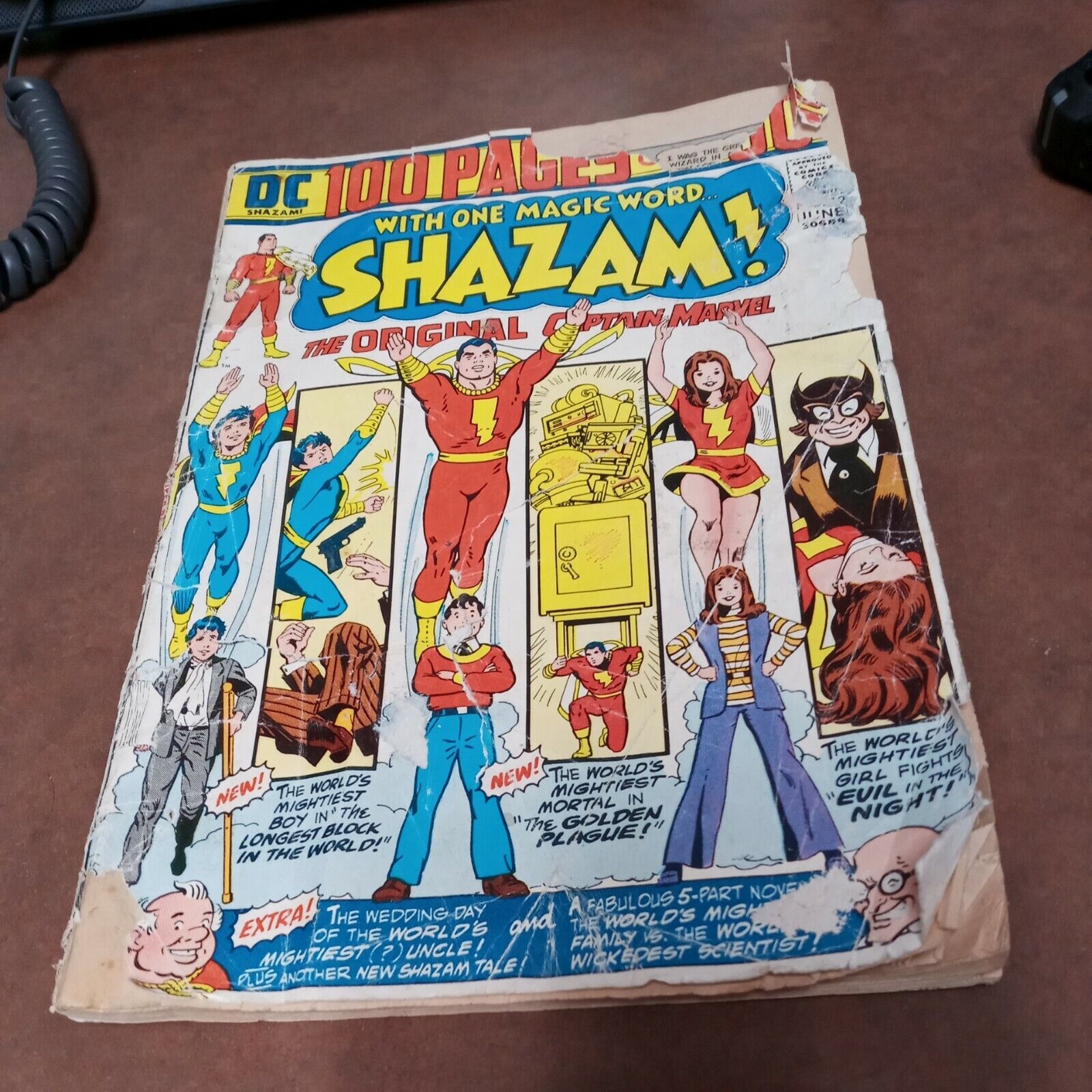 SHAZAM #12 - 100 Page Super Spectacular giant DC 1974 bronze age Vintage Comics