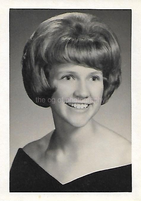 1960\'s GIRL Found Photograph BLACK AND WHITE Original Portrait VINTAGE 28 10 A