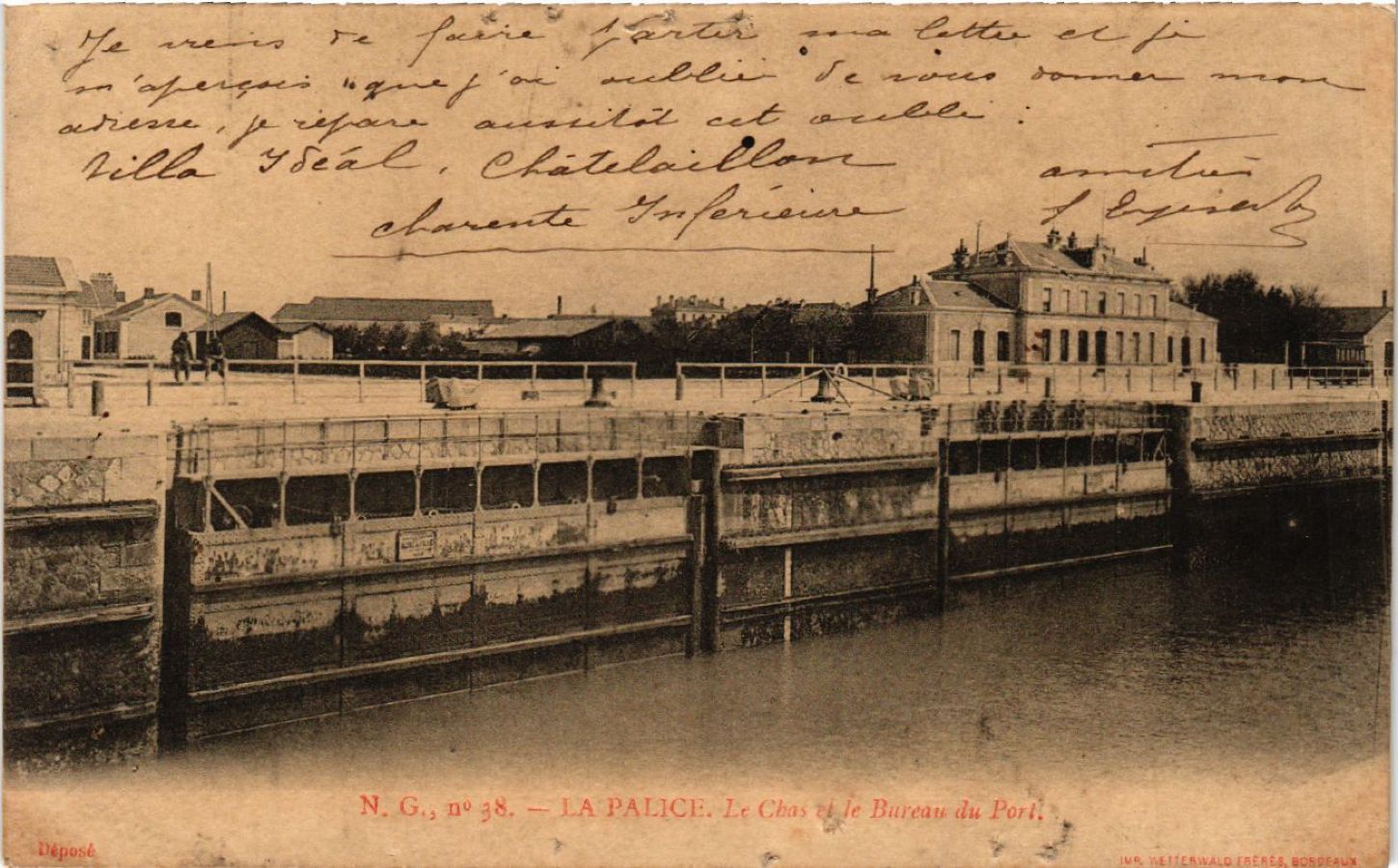 CPA La PALLICE - LA PALLICE - Le Chas et LE BUREAU du Port (480720)