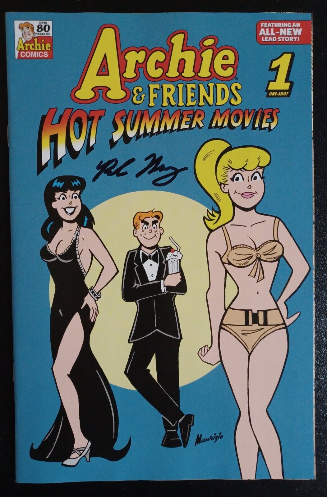 ARCHIE & FRIENDS HOT SUMMER MOVIES # 1 VARIANT JAMES BOND SIGNED