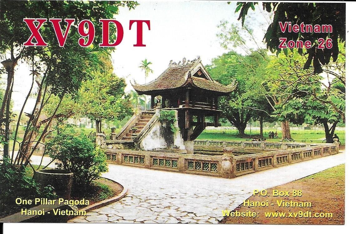 QSL  2002 Vietnam  radio card