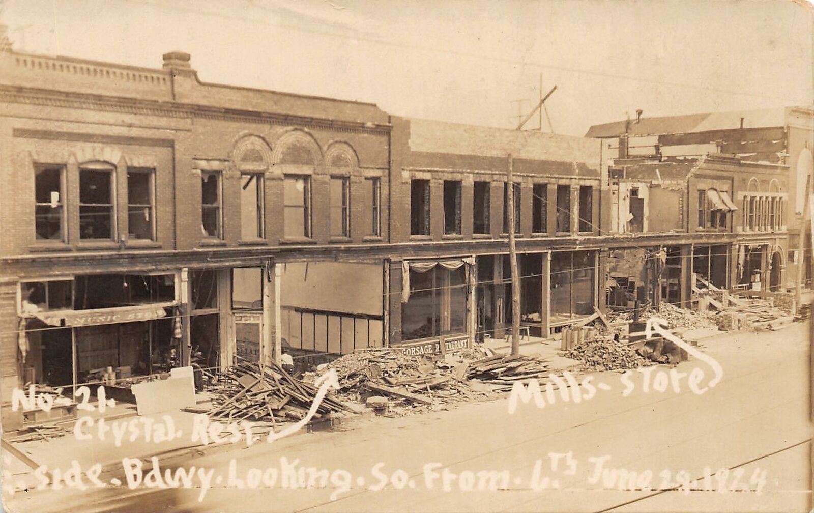 H99/ Lorain Ohio RPPC Postcard 1924 Tornado Disaster Mills Store Crystal189