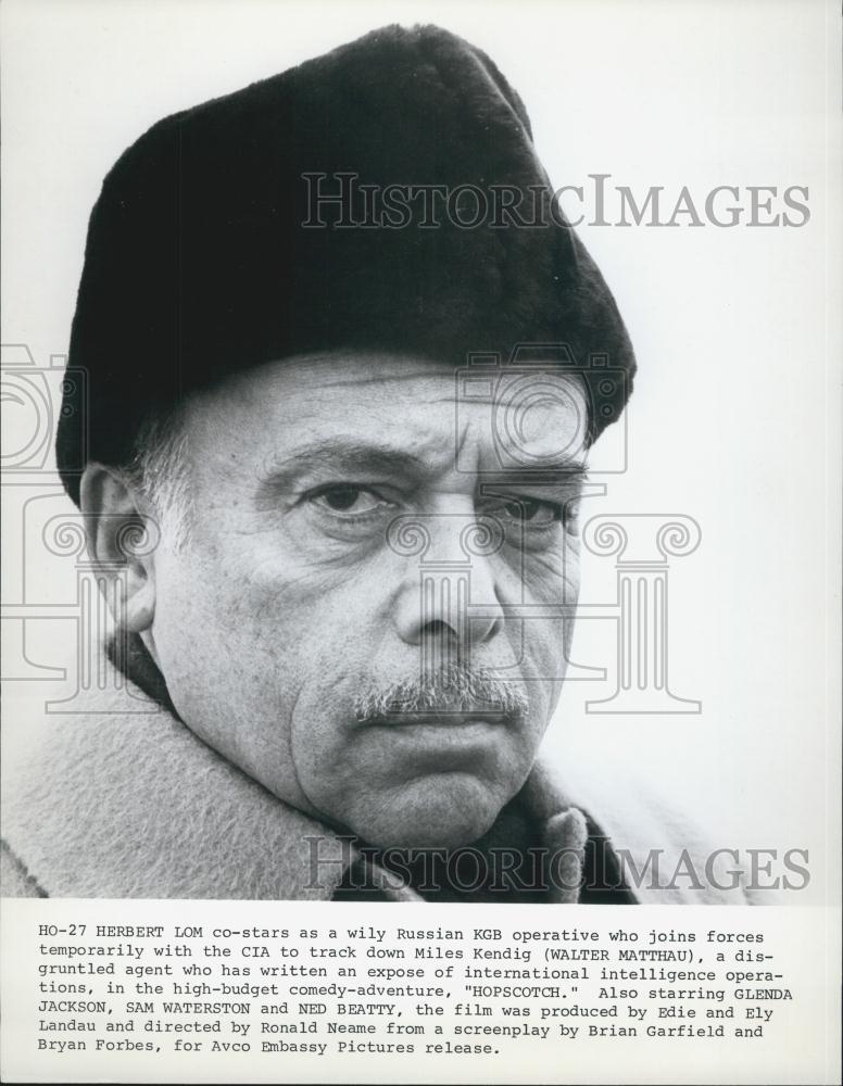 1980 Press Photo Actor Herbert Lom in \