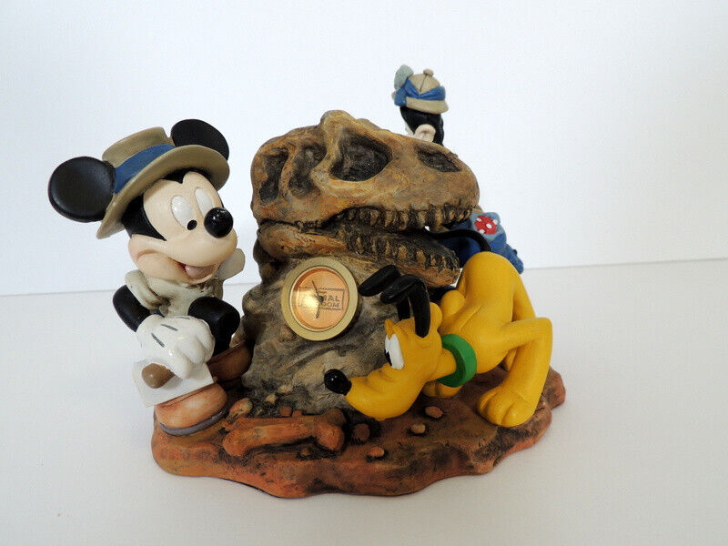 Vintage Animal Kingdom Mickey Mouse Goofy Clock Big Dig In The Bone Yard