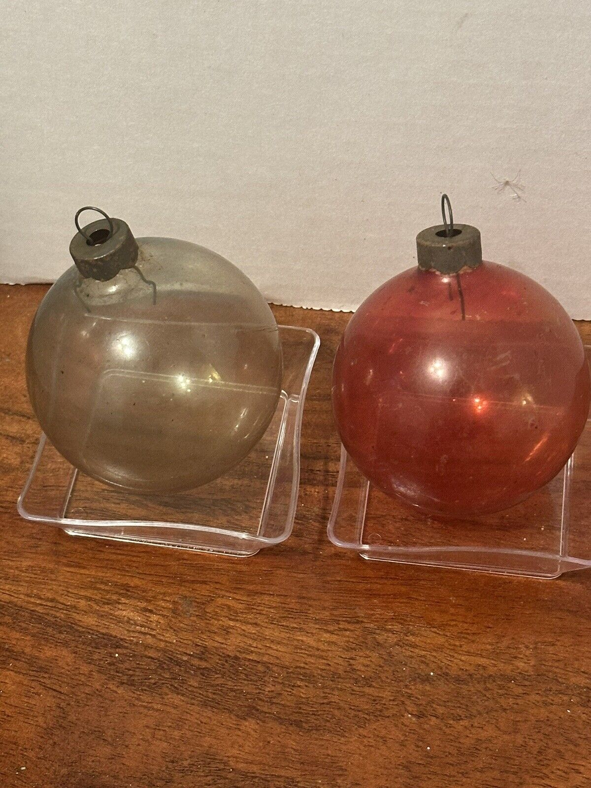 Vintage 40s set of 2 Shiny Brite Unsilvered  Made In US OF A WWII  Ball 3\