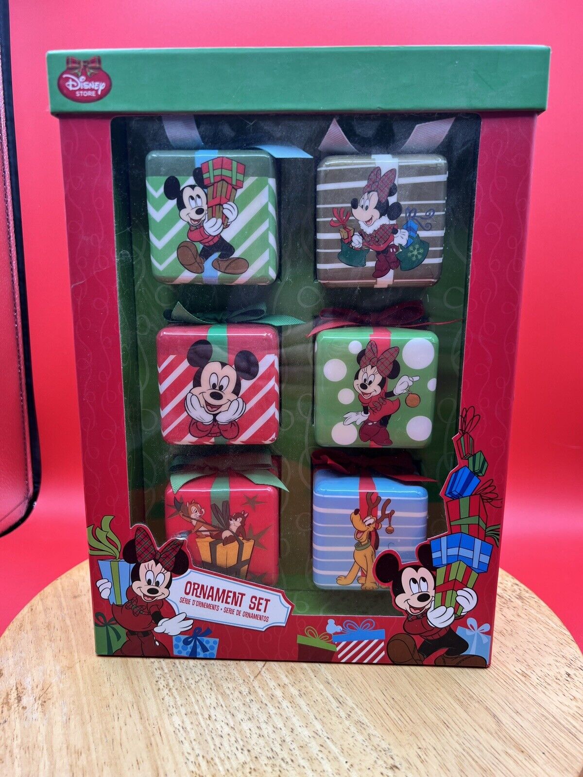 Disney Store Share The Magic Holiday Ornament Boxed Set Of 6 Square