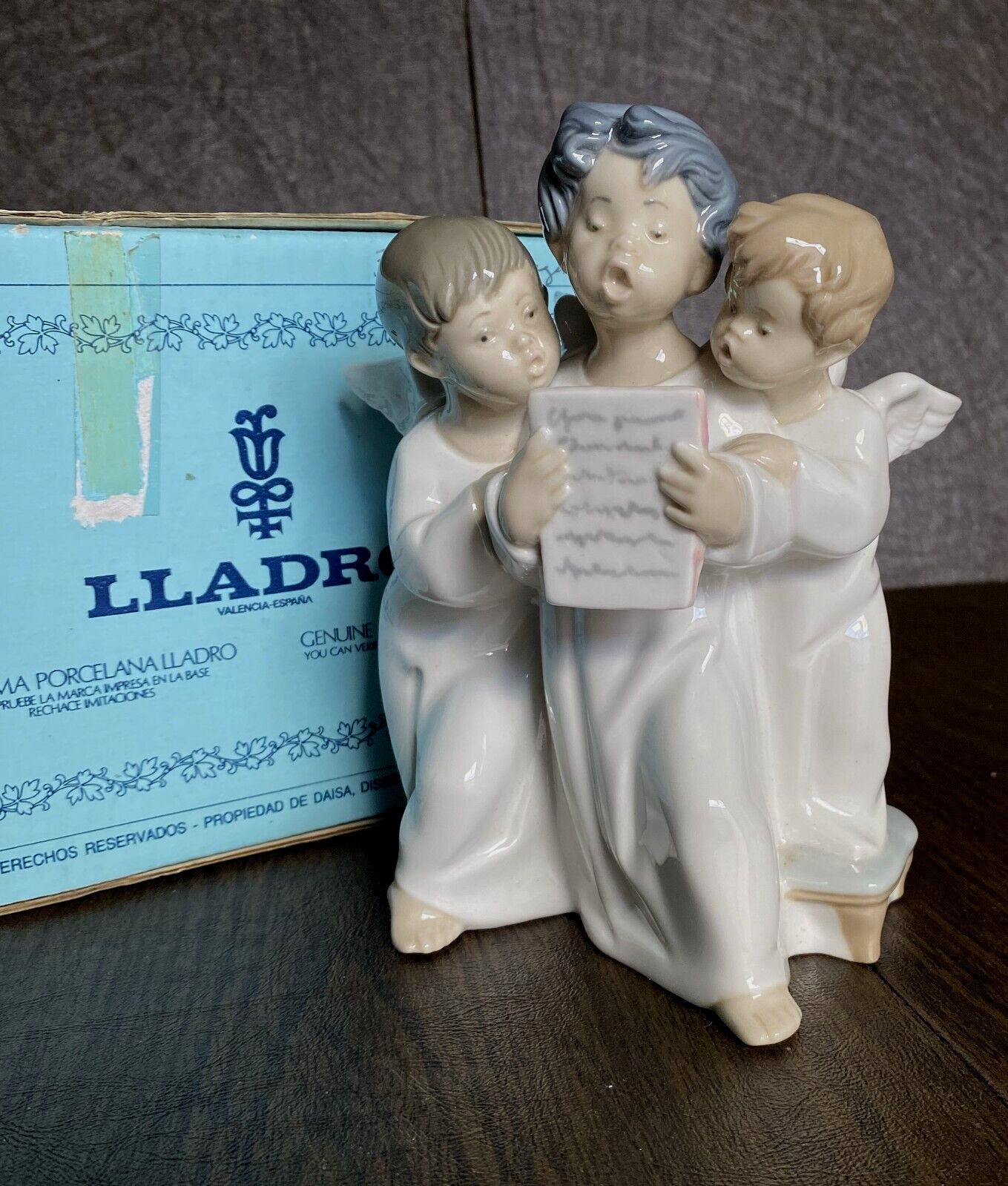 Lladro 4542 ANGELS\' GROUP singing choir boys w/Lladro Box - 7\