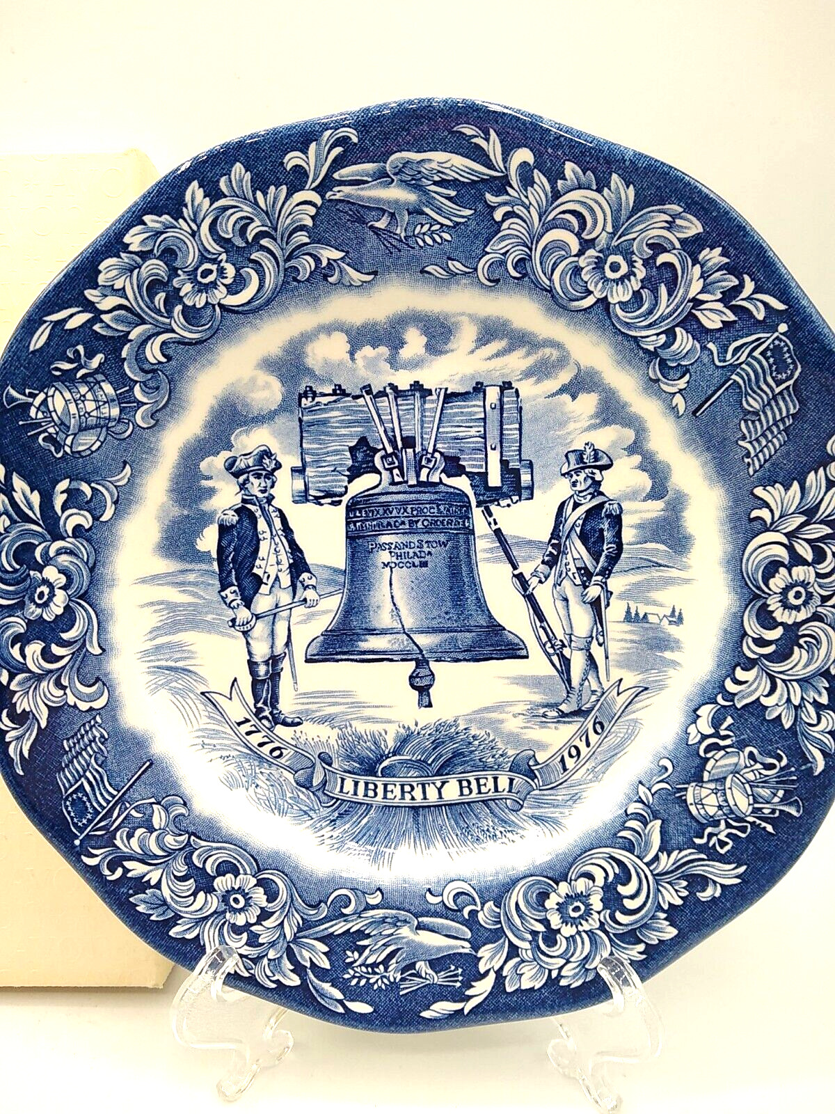 Avon Liberty Bell Bicentennial Plate 1976 - England Wedgewood Blue & White