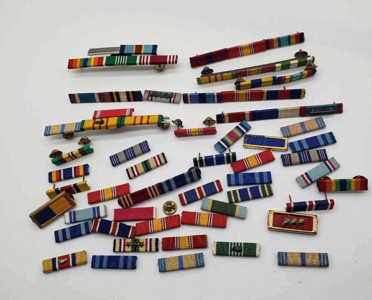 Post WW2 Vietnam US Army Military lot Mixed Ribbon Bar Insignia pin Lot Original