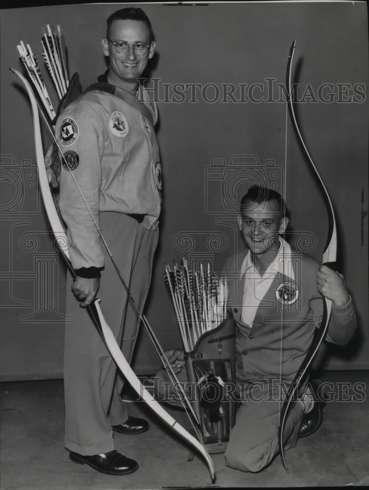 1954 Press Photo Archery - spa25521
