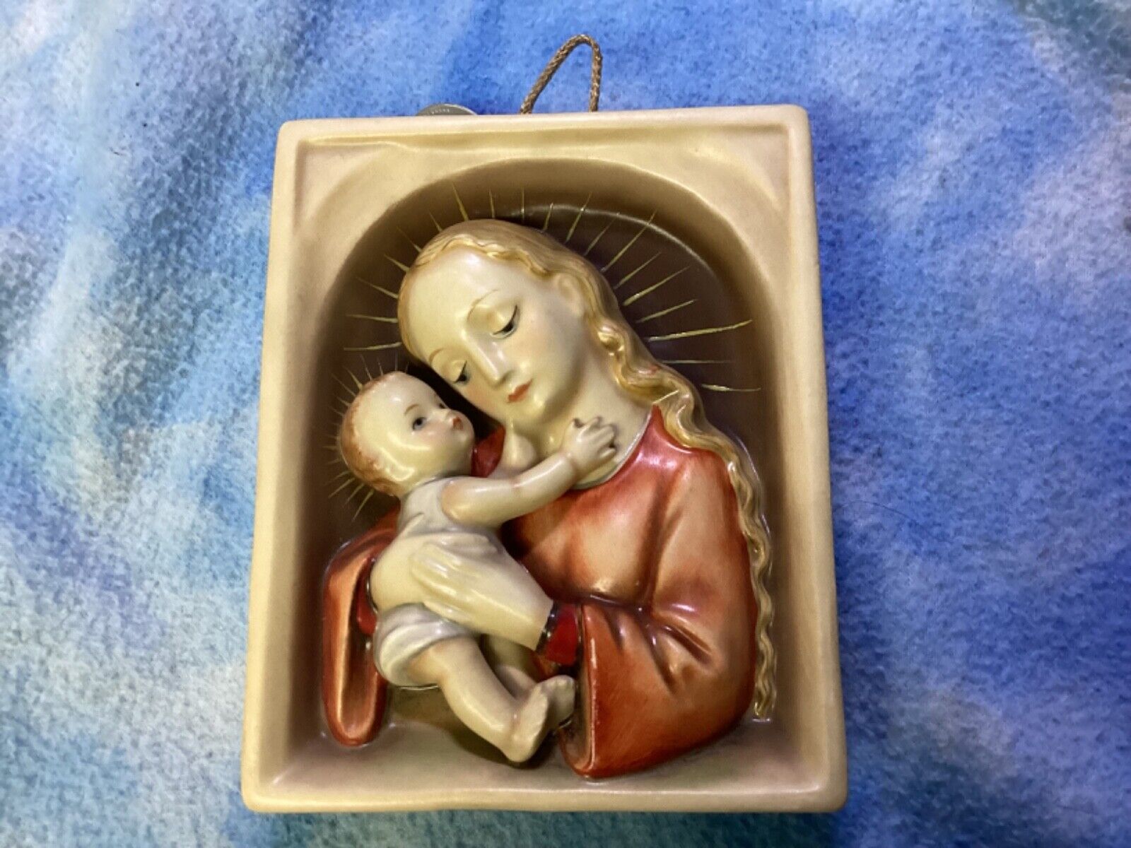 Hummel figurine Rare Master Piece MaDonna & Child wall plaque with metal tag