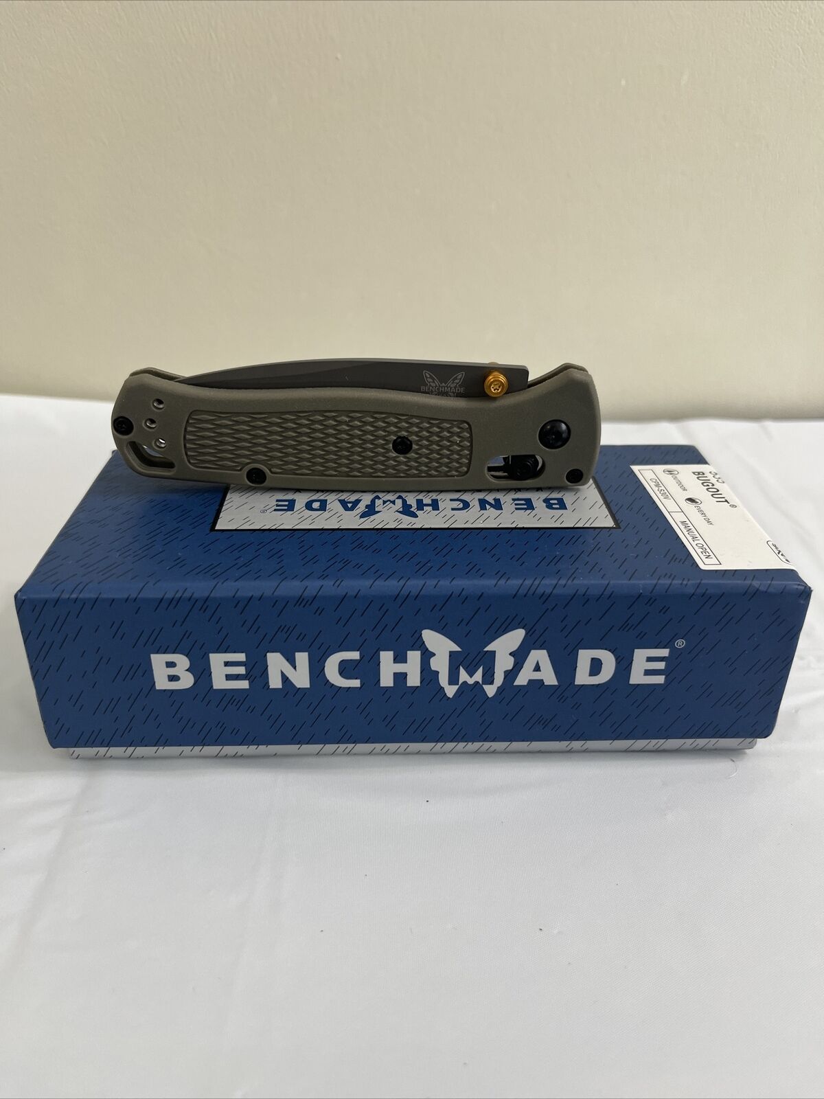 BENCHMADE 535 Bugout CPM-S30V Steel Blade Grivory Handle Green Folding Knife