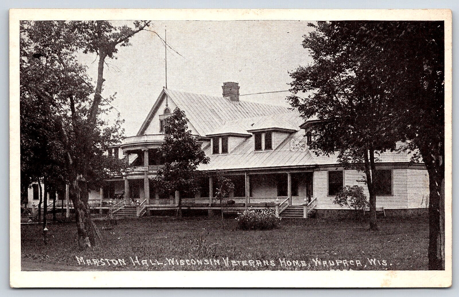 Waupaca WI-Wisconsin, Marston Hall Veterans Home, Vintage Antique Postcard