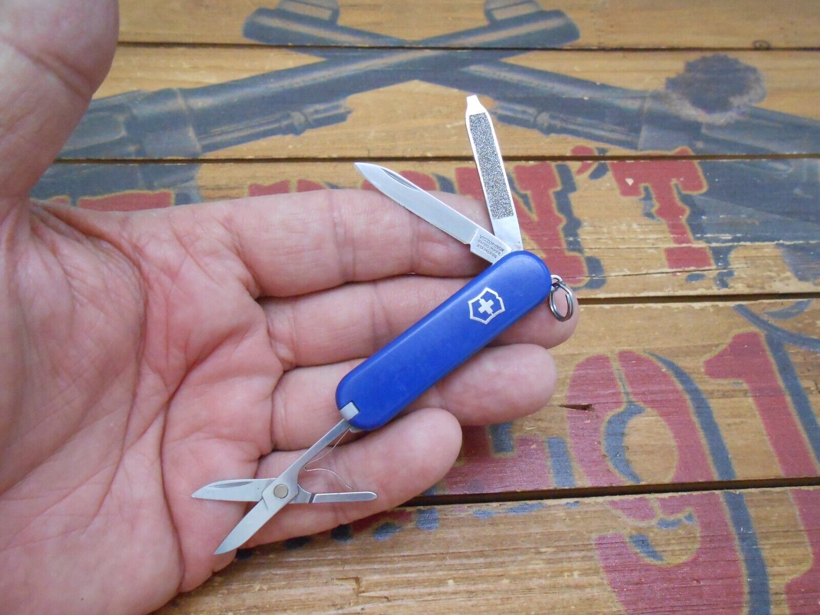 Victorinox Two Tone Classic SD Swiss Army Knife 58mm Red & Blue