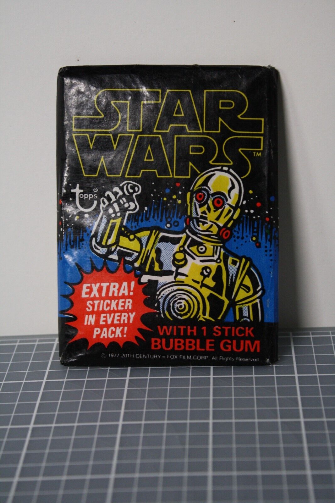 Star Wars Vintage 1977 Series 1 Sealed Wax Pack topps cards & sticker