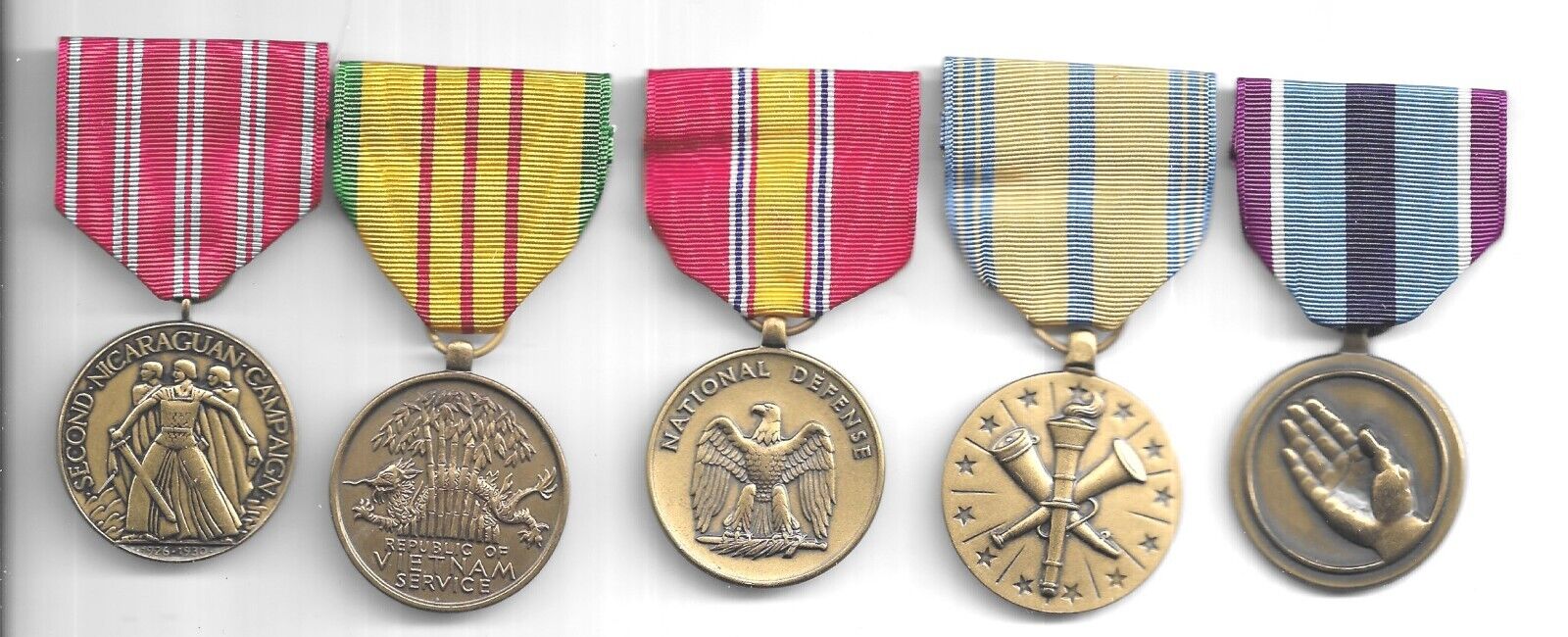 LOT OF 5 DIFFERENT U.S. MILITARY MEDALS(USM 1538)