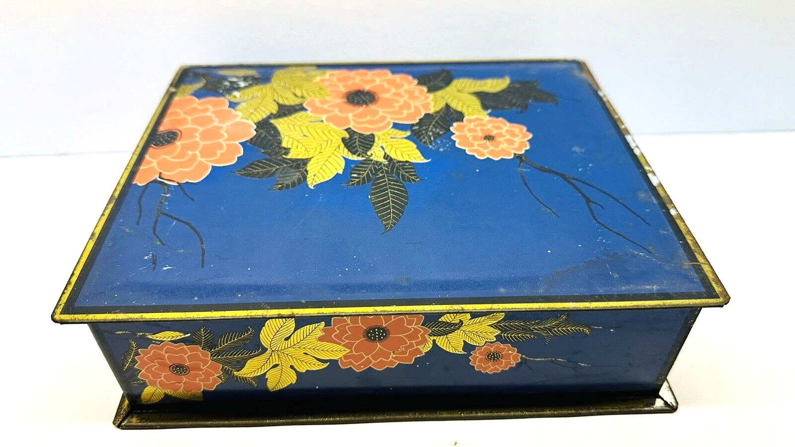 Vintage Rare Malone\'s Candies Art Deco Floral Tin Hinged Lid Box