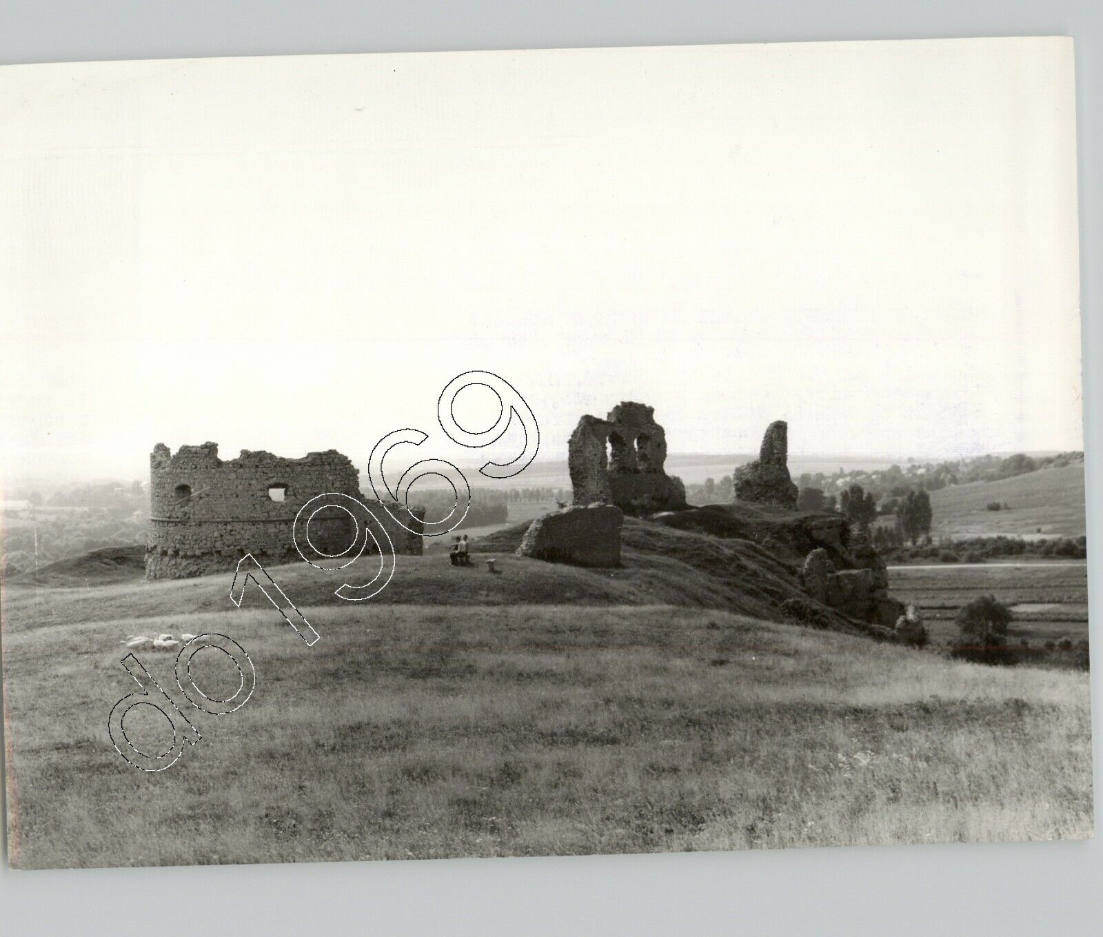 Sigh of Scenic Beauty @ Ruins of DOBRONTE CASTLE Hungary 1970s Press Photo