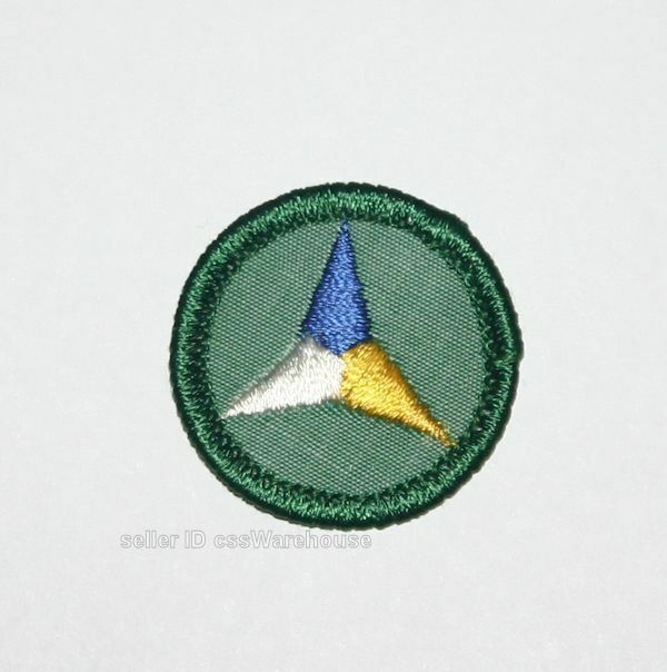 Vintage 1970s Girl Scouts Multi-Color Triangle Red Yellow Blue Merit Badge Patch