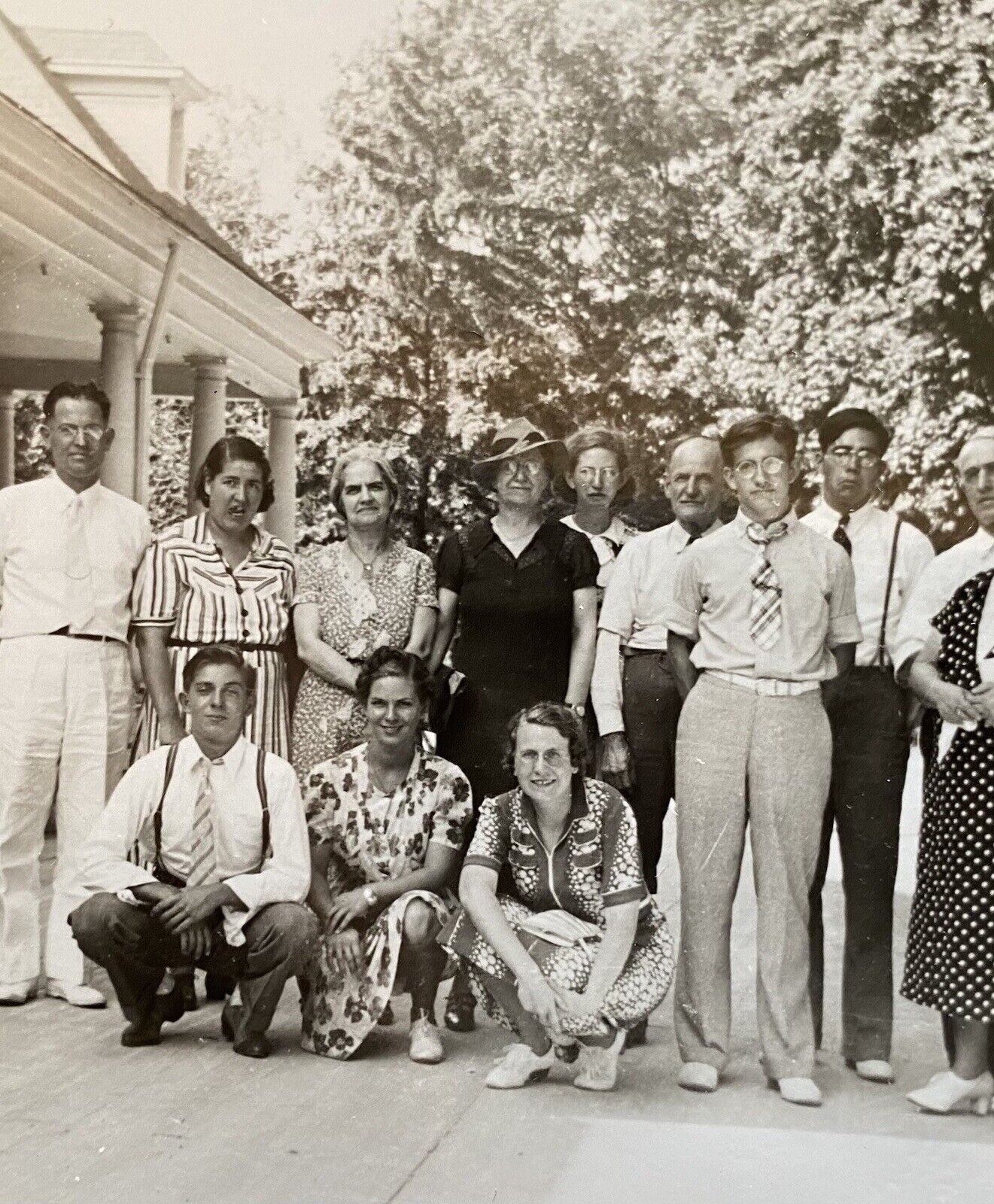 Elgin Illinois 1938 Lords Park Pavilion Group of People Original Vintage Photo