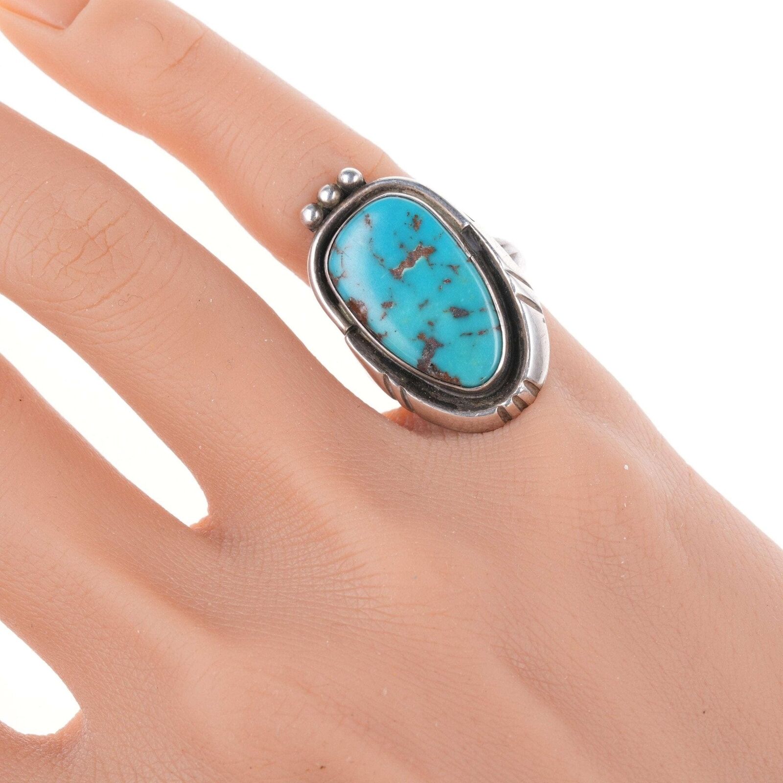 sz4.5 Vintage Navajo silver and turquoise ring
