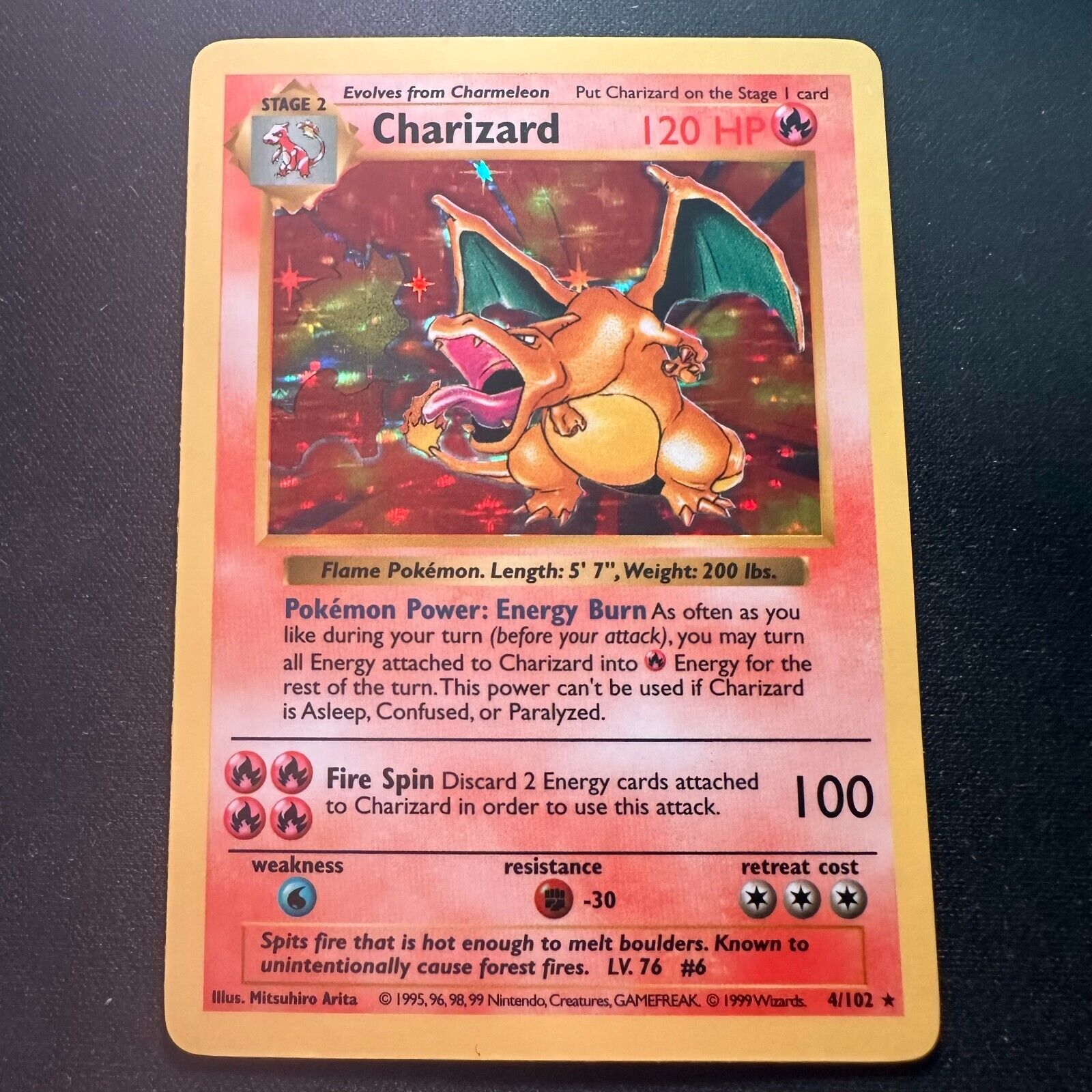 Shadowless Charizard 4/102 Base Set Holo Rare Pokemon Card Near Mint