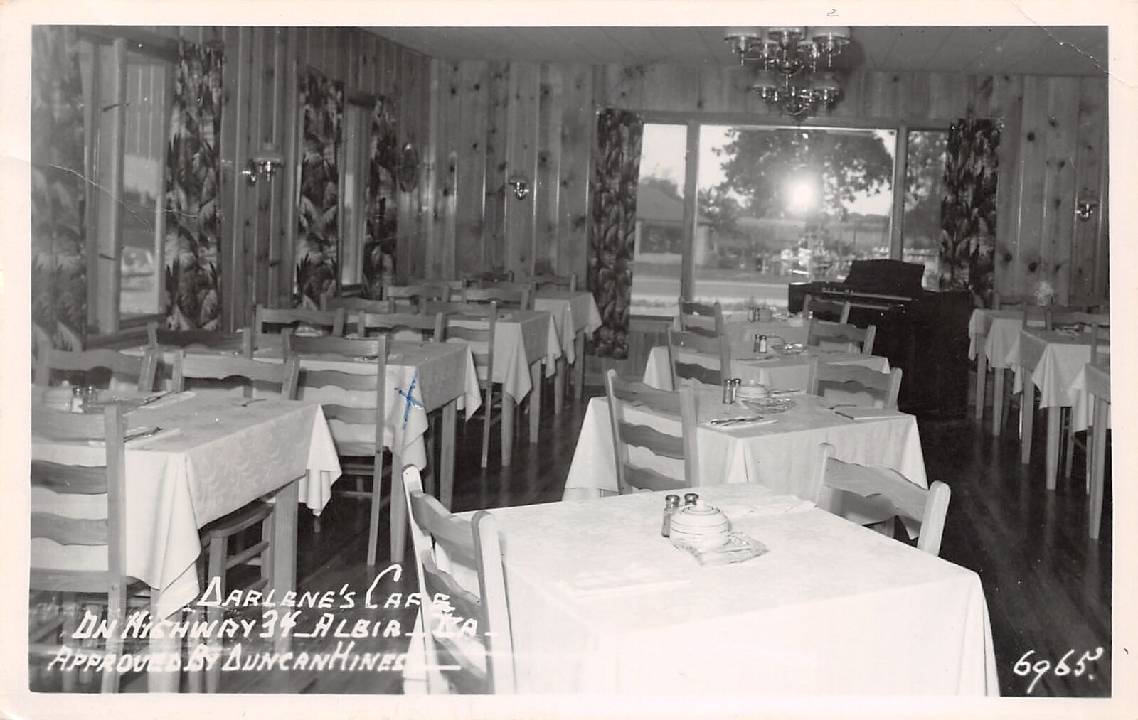 Albia IA Darlene\'s Cafe Inside~Split-Level Keyboard Organ~Benton Ave? RPPC 1955