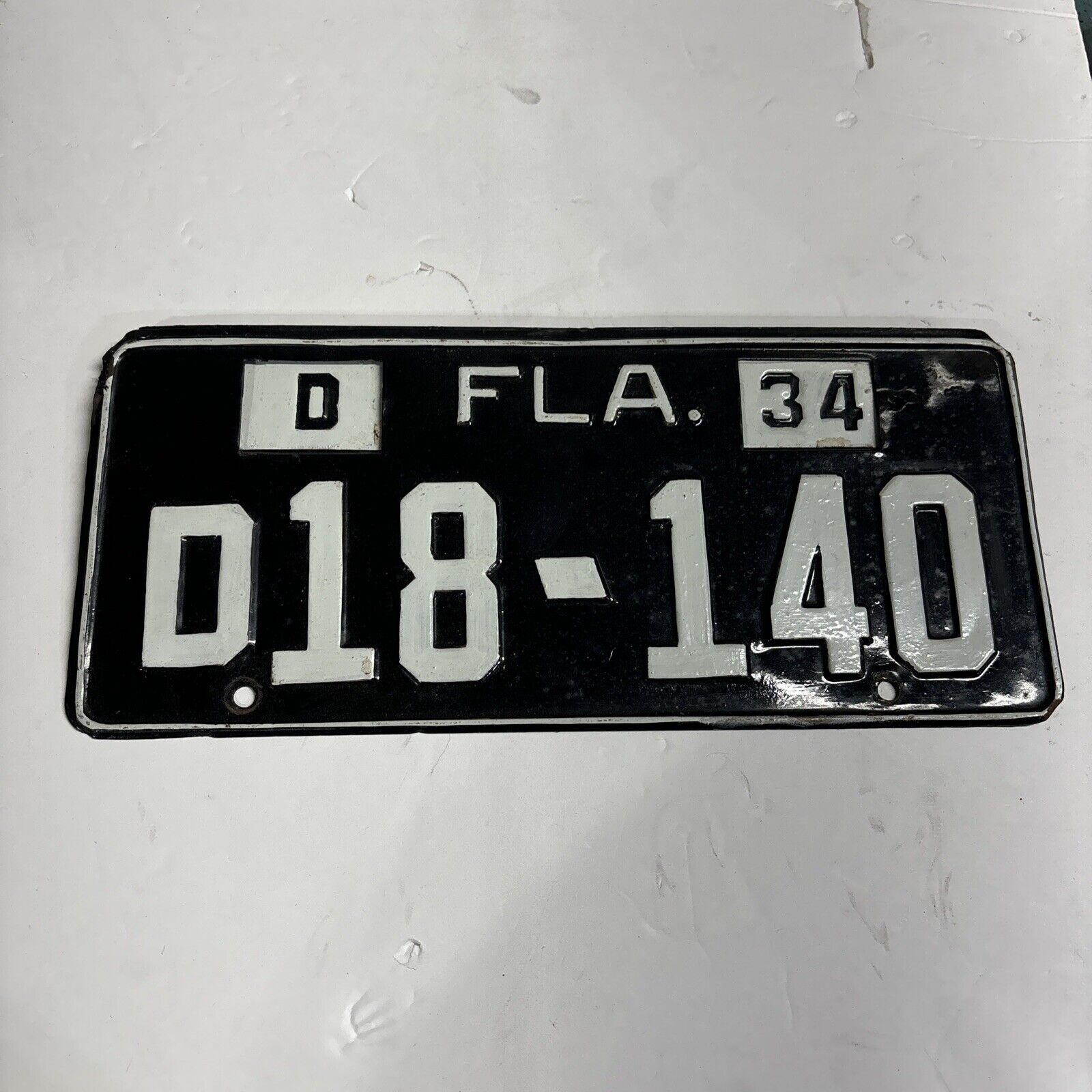 1934 FLORIDA LOCK STRIP LICENSE PLATE D18-140
