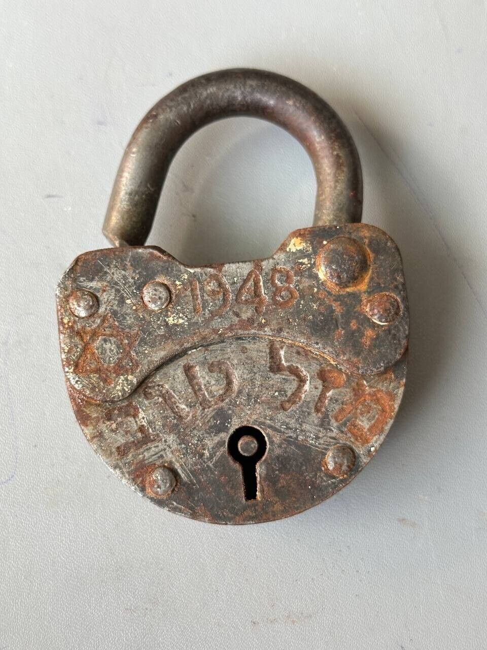 Vintage Jewish padlock Judaism original item with key not-working