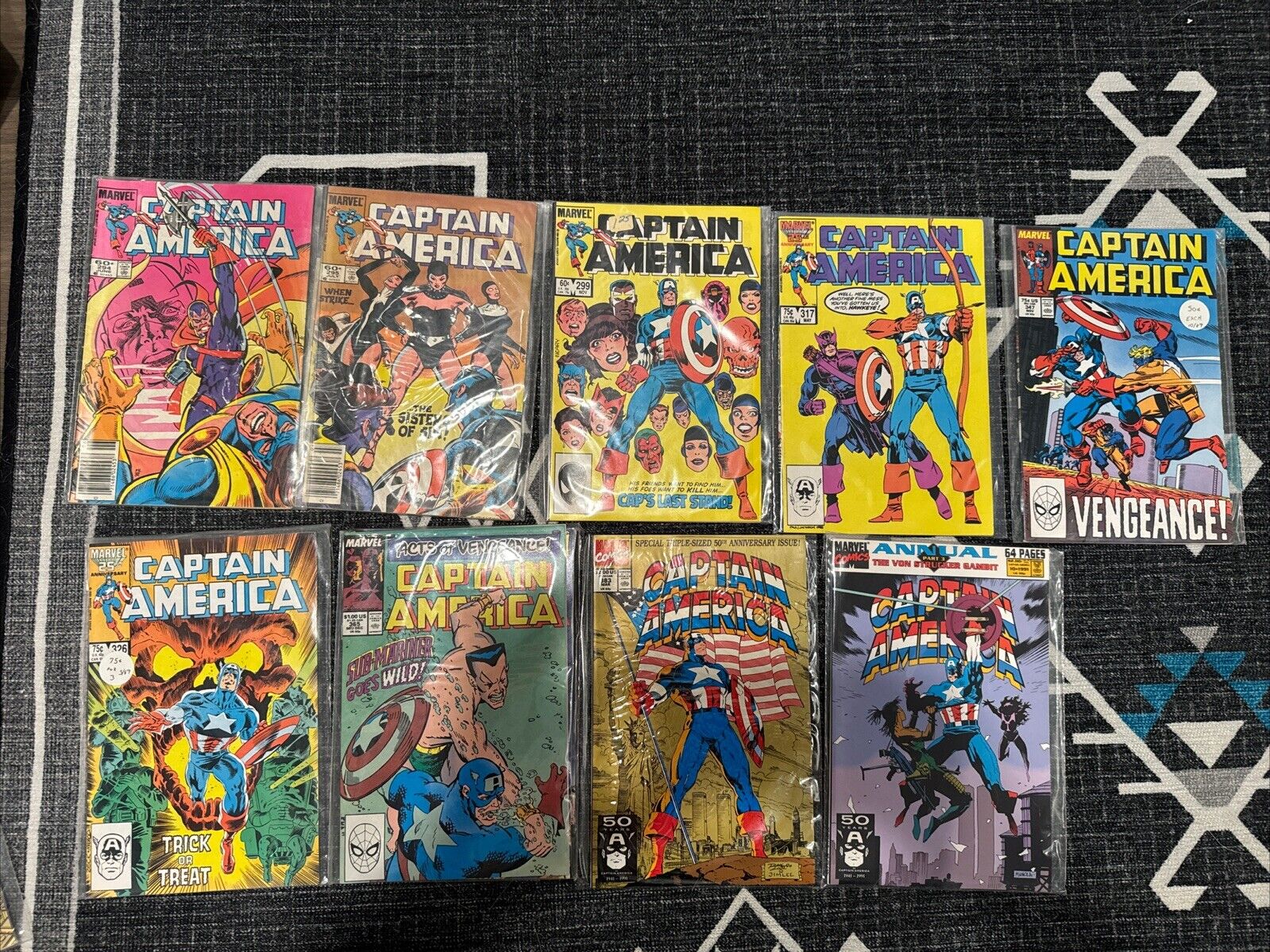 lot of 9 captain america comics 294, 295,299,317,326,347,365,383 and 1991 Annual