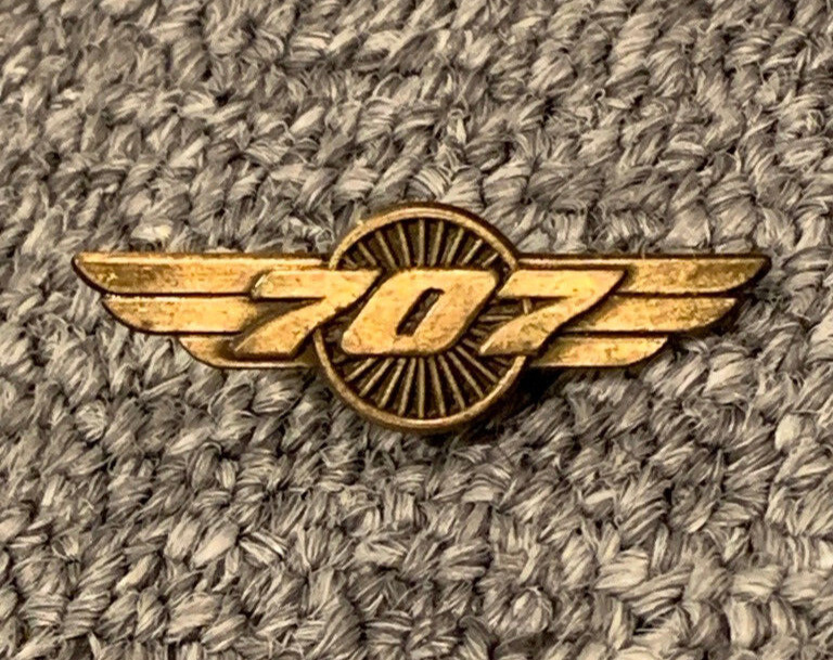 Boeing 707 Wings Pin Staff Plane Vtg Pilot Employee