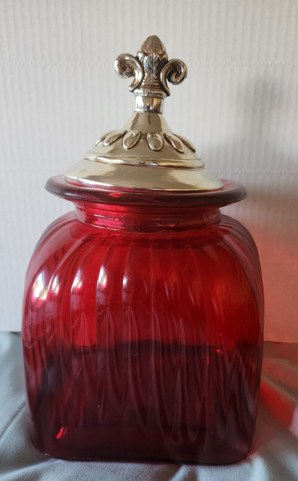 Vintage Ruby Red Glazed Glass Ribbed Canister Apothecary Cookie Jar With Lid MD