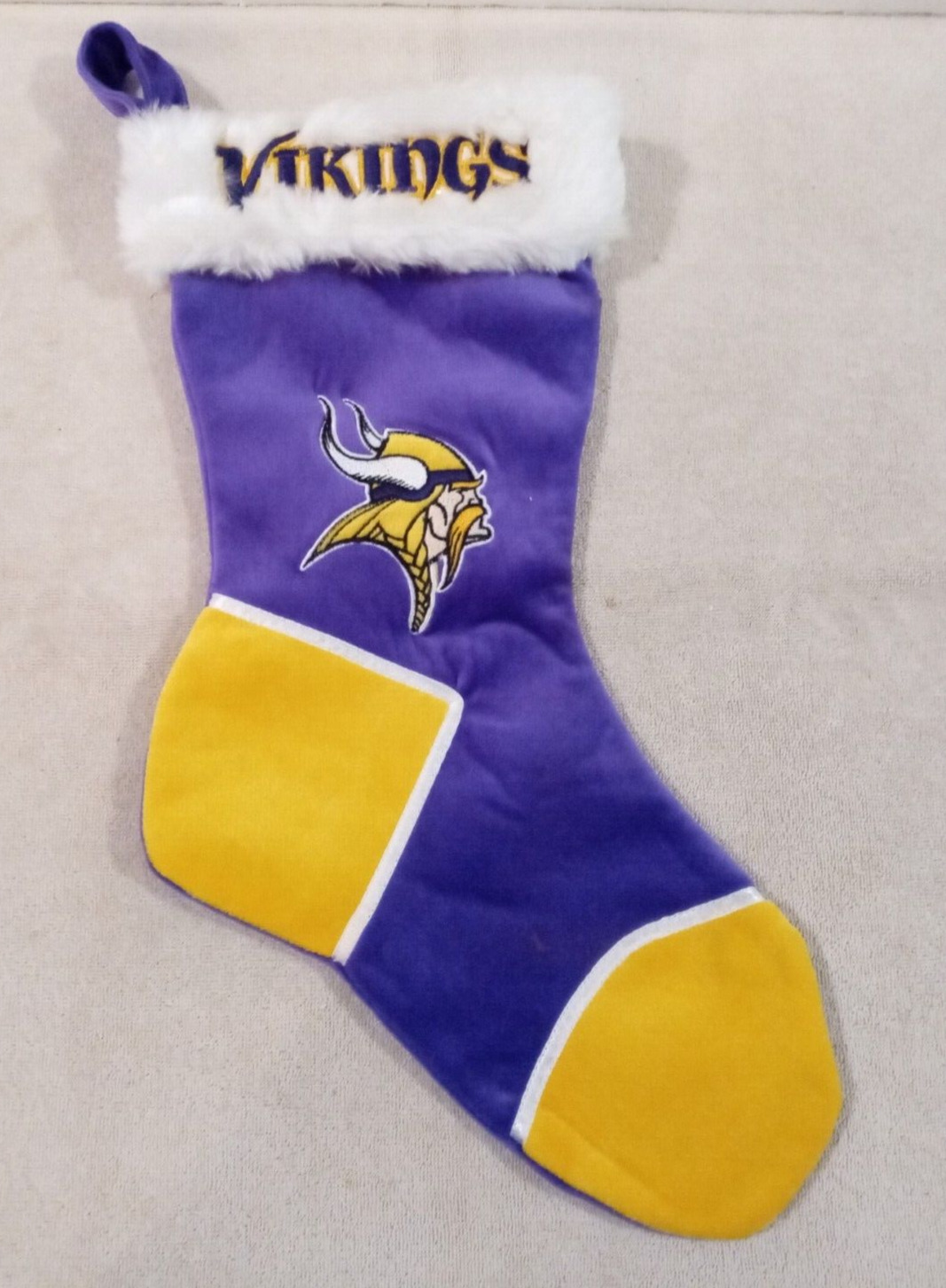 NFL Forever Collectible embroidered MINNESOTA VIKINGS 18\