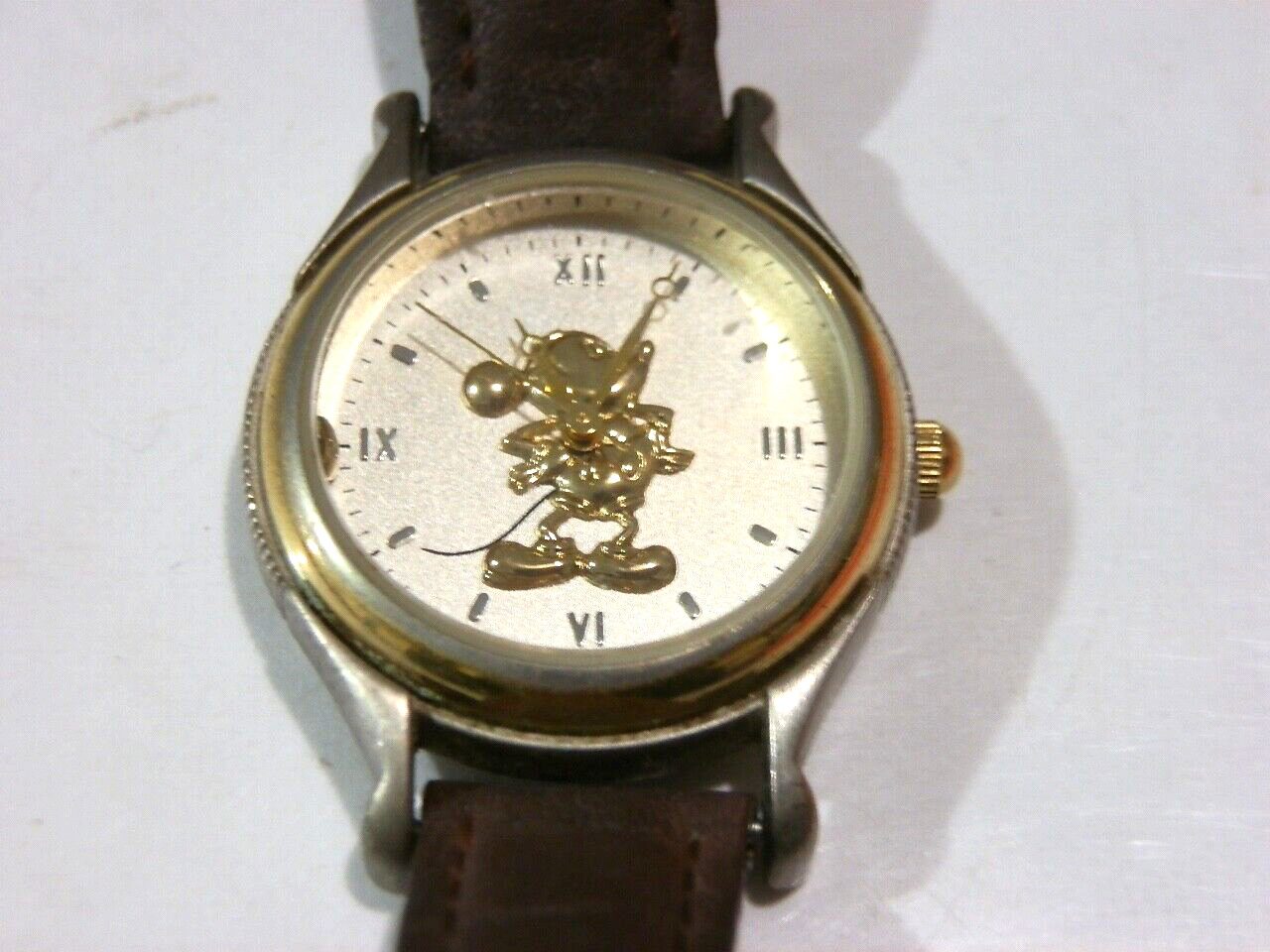 Vintage Fossil Mickey Mouse Lady\'s Wristwatch The Disney Store