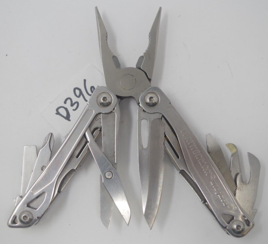 Leatherman Wingman Multi-Tool Pliers Sidekick Pocket Knife Rev Folding