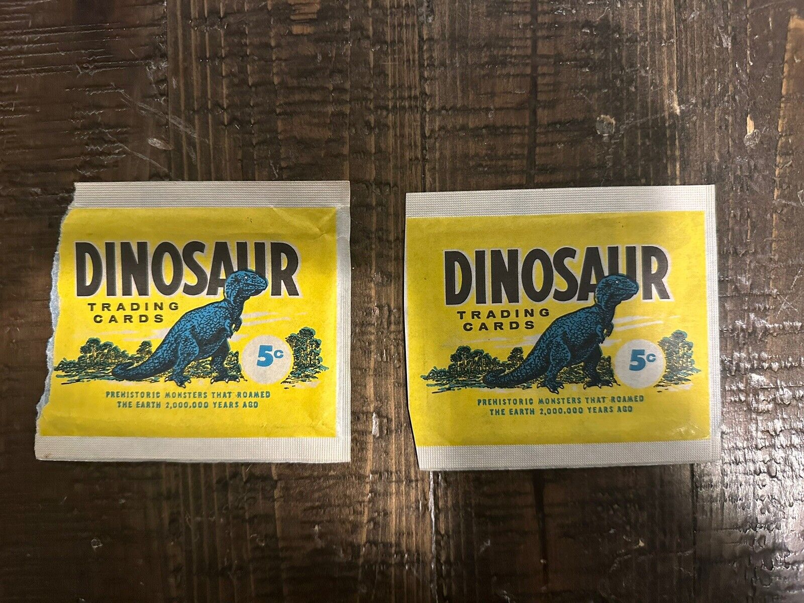 Vintage 1961 Nu-Cards Dinosaur Wrapper Trading Card Pack Rare - (2 )