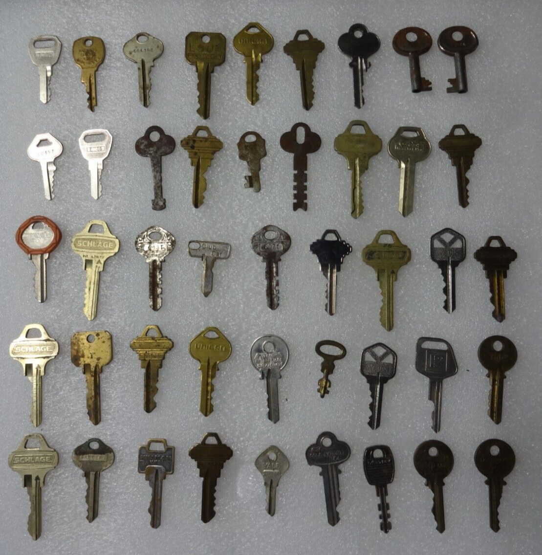 Lot of 45 Random Keys for Doors, Cabinets, Etc...ZZ Schlage Yale