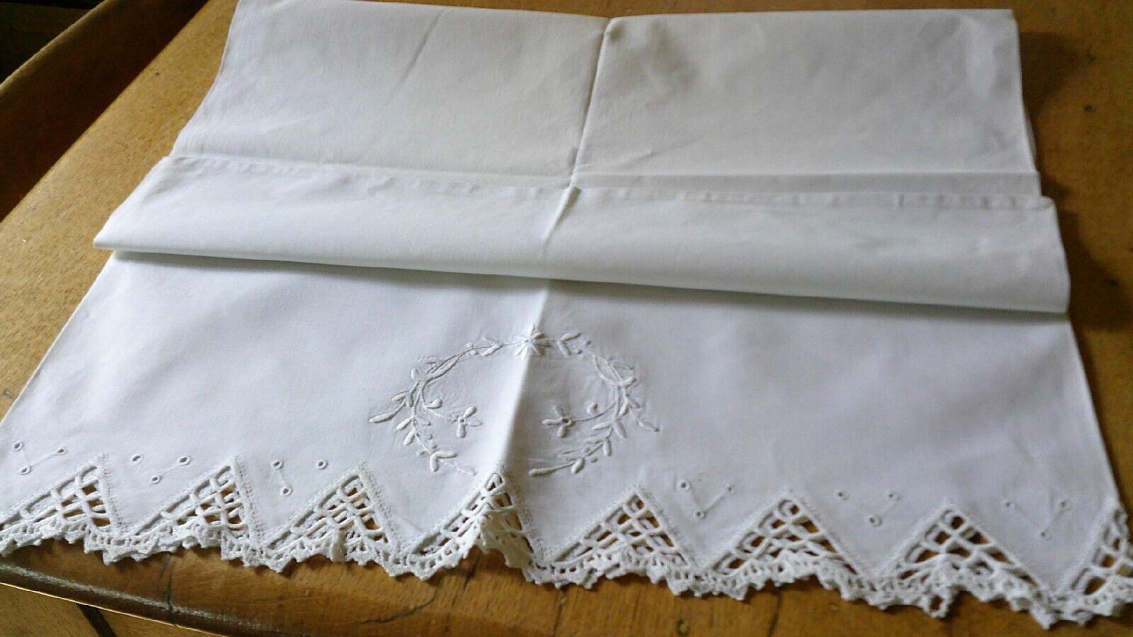 STUNNING HAND EMBROIDERED  PURE  COTTON PILLOWCASE - LACE TRIM
