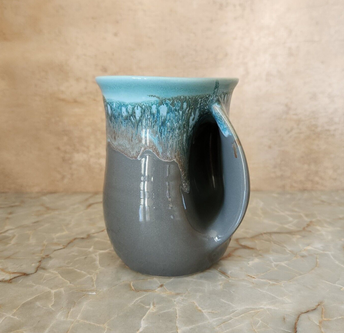 Clay in Motion Hand Warmer Coffee Tea Right Hand Ceramic Mug Neher Cup