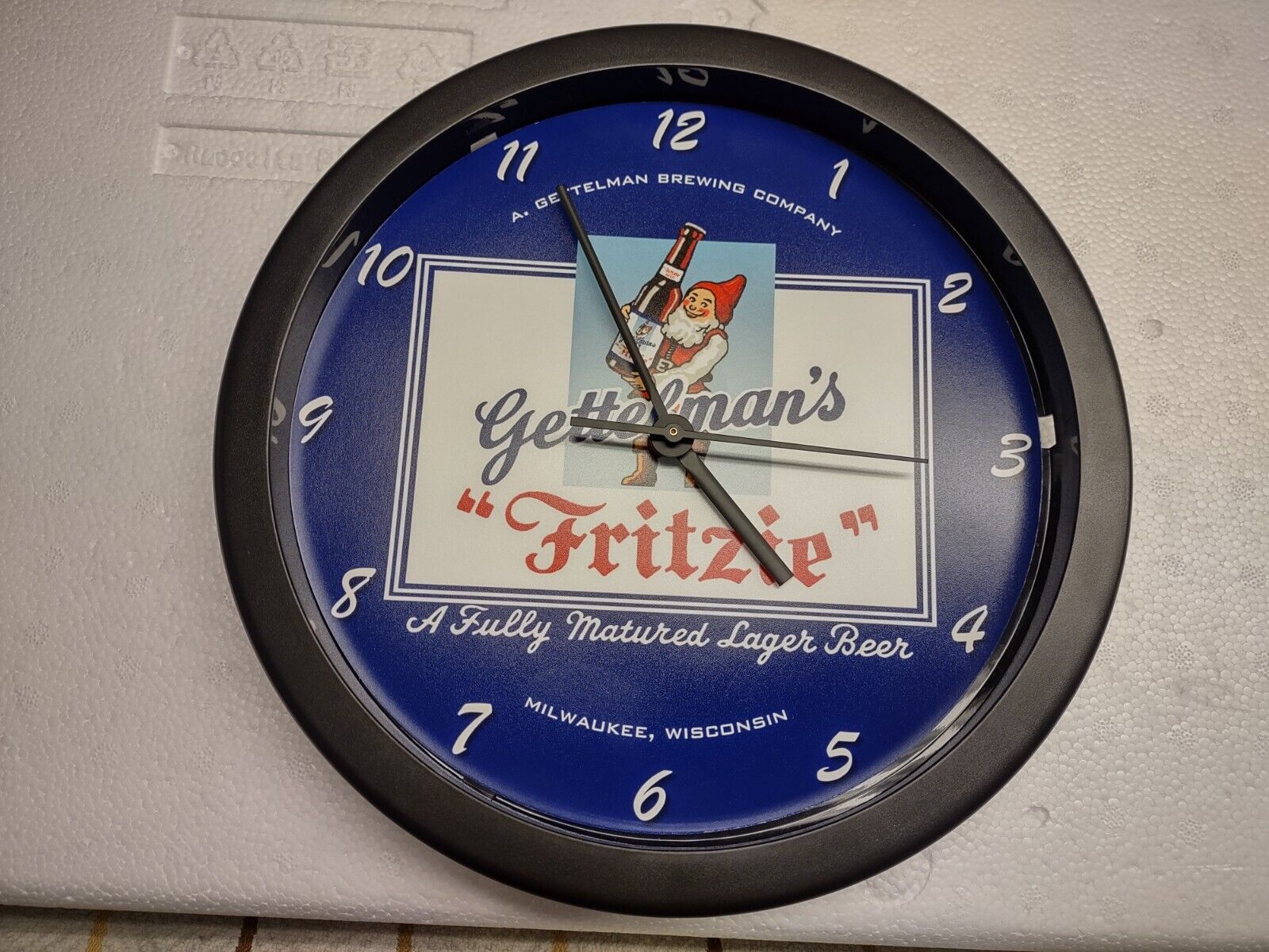 Gettelman's Beer Wall Clock - Fritzie