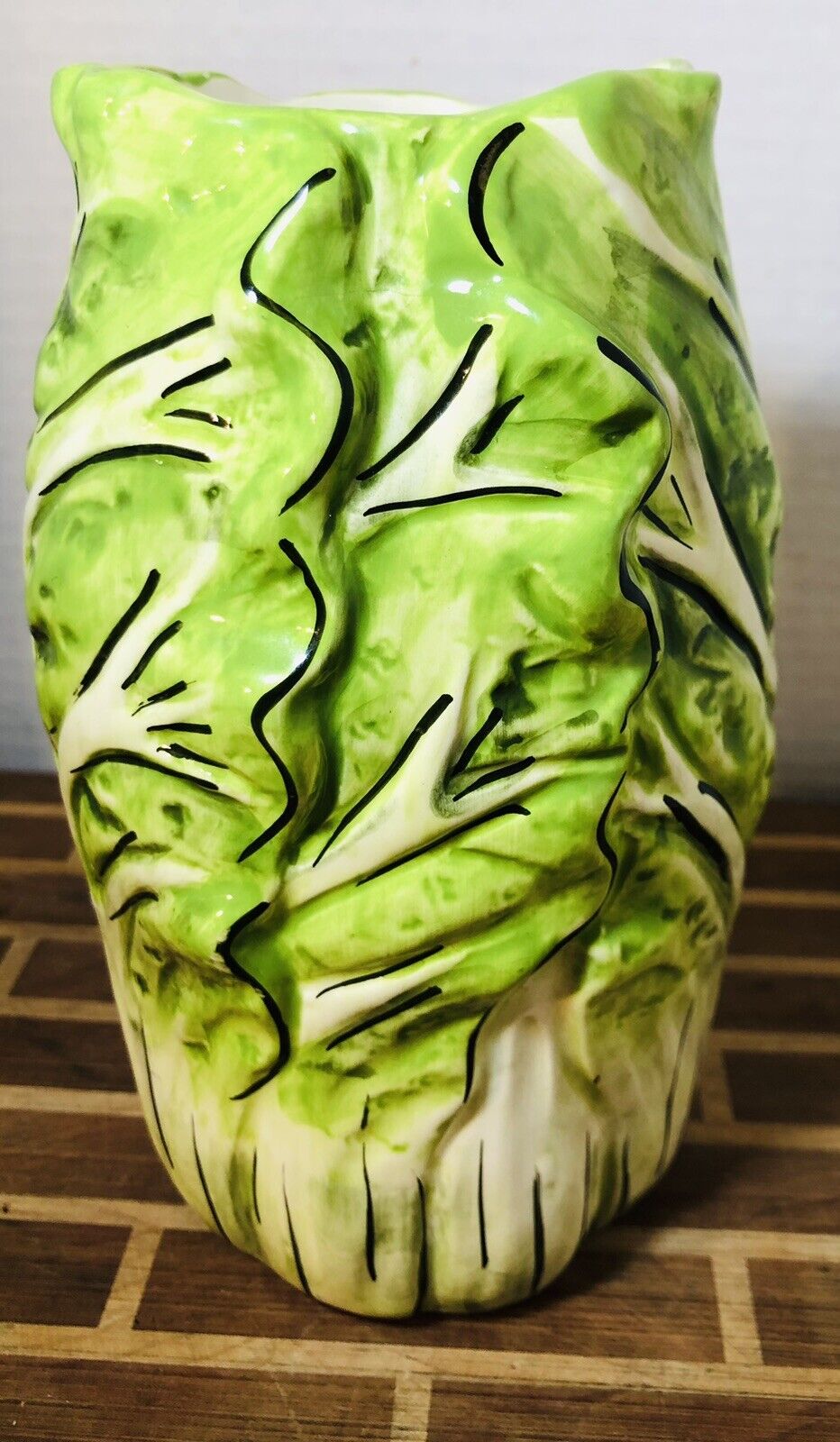 Vintage N•D Hand Painted Ceramic Raised Details Cabbage Leaf 7\