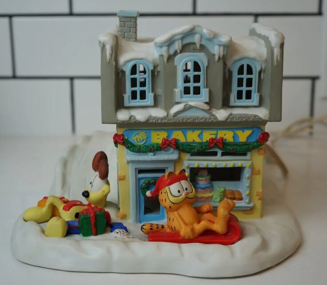 1994 Garfield Christmas Village The Bakery Danbury Mint