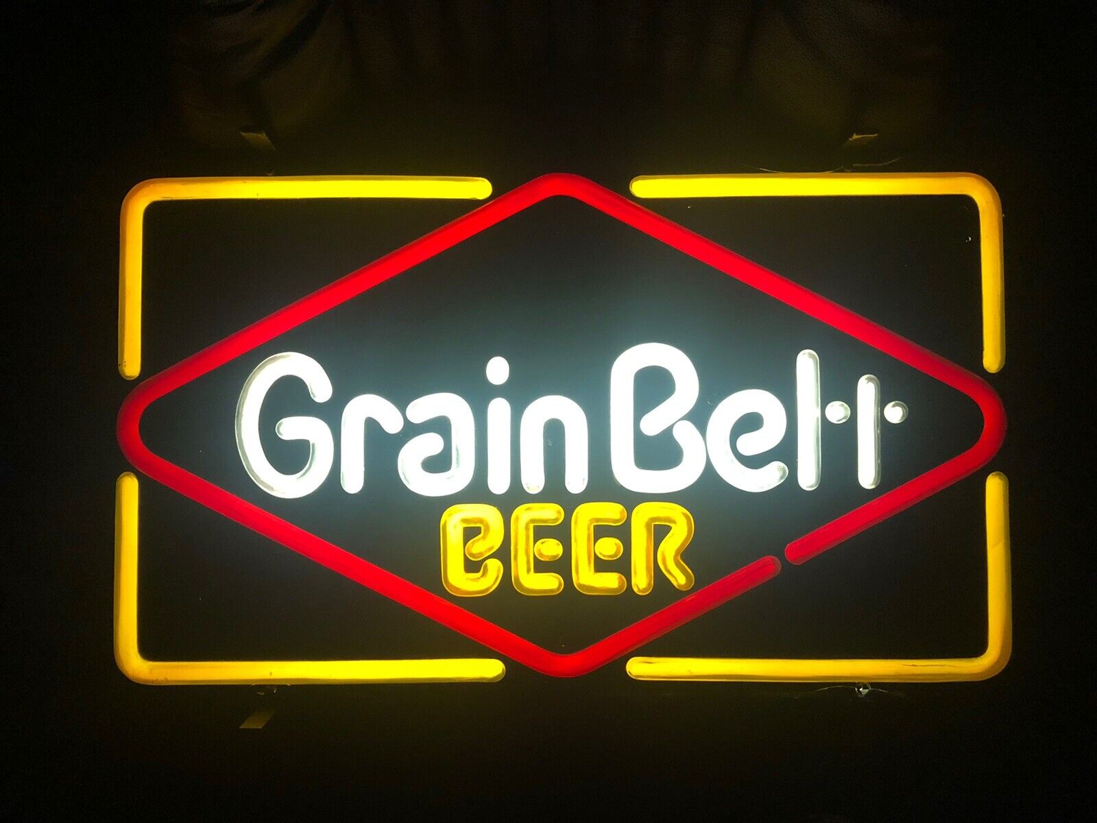 Vintage 1978 Grain Belt Beer Lighted Beer Bar Tavern Sign Faux Neon Look Cool