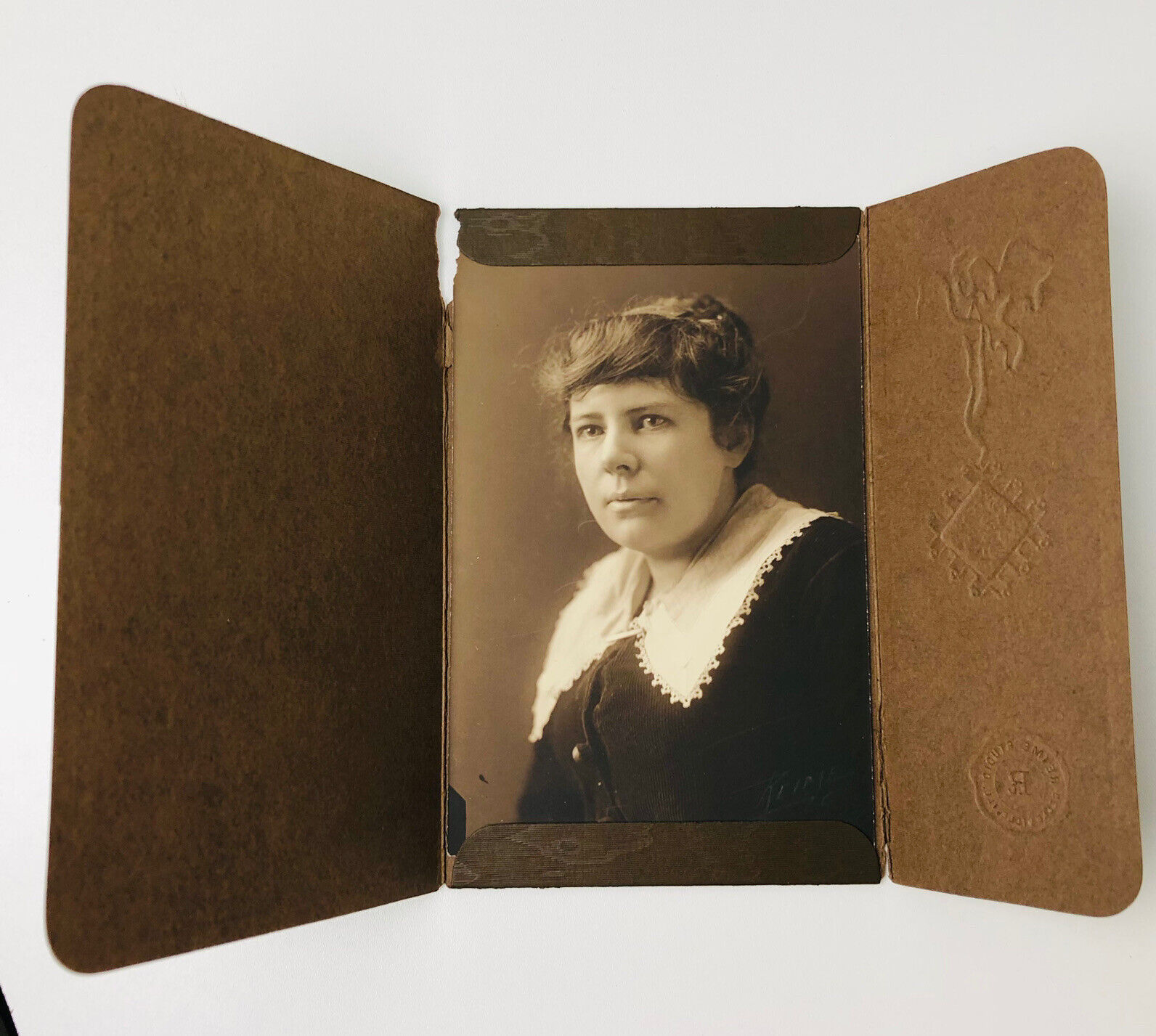 1910s Old Photo Woman Portrait Trifold Studio Mat Frame St Louis Vintage Reime
