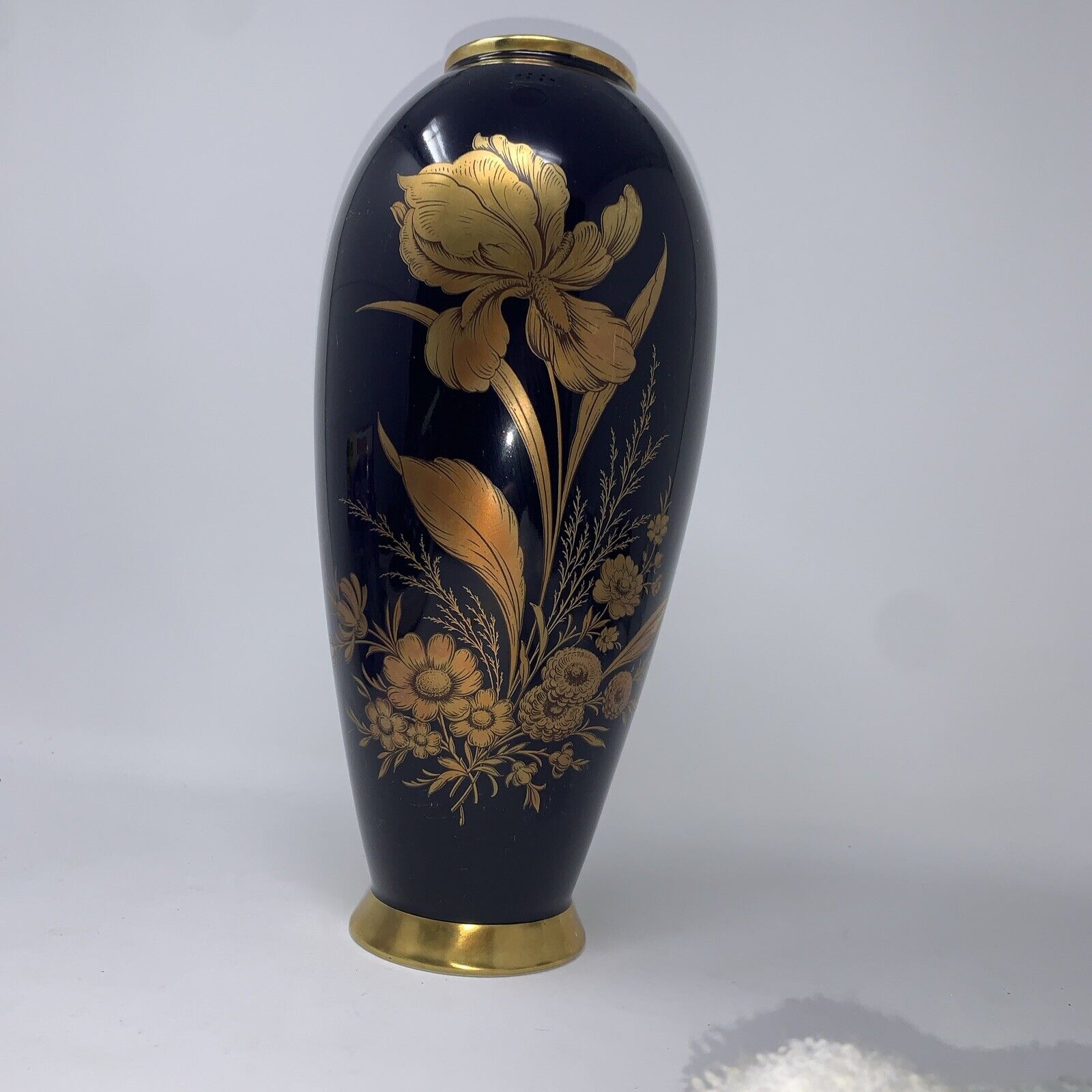 Lindner Vase, 12 inches, Echt Cobalt Kueps Bavaria Vase Sylvia GW 157/30