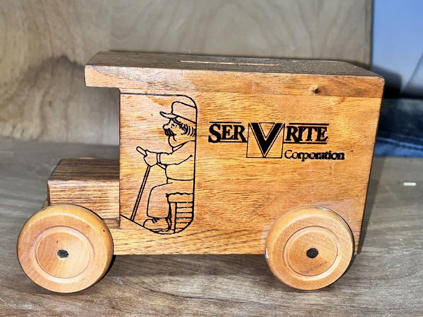 Servrite Corporation 1990 Logomobile Wooden Truck Coin Bank Toy