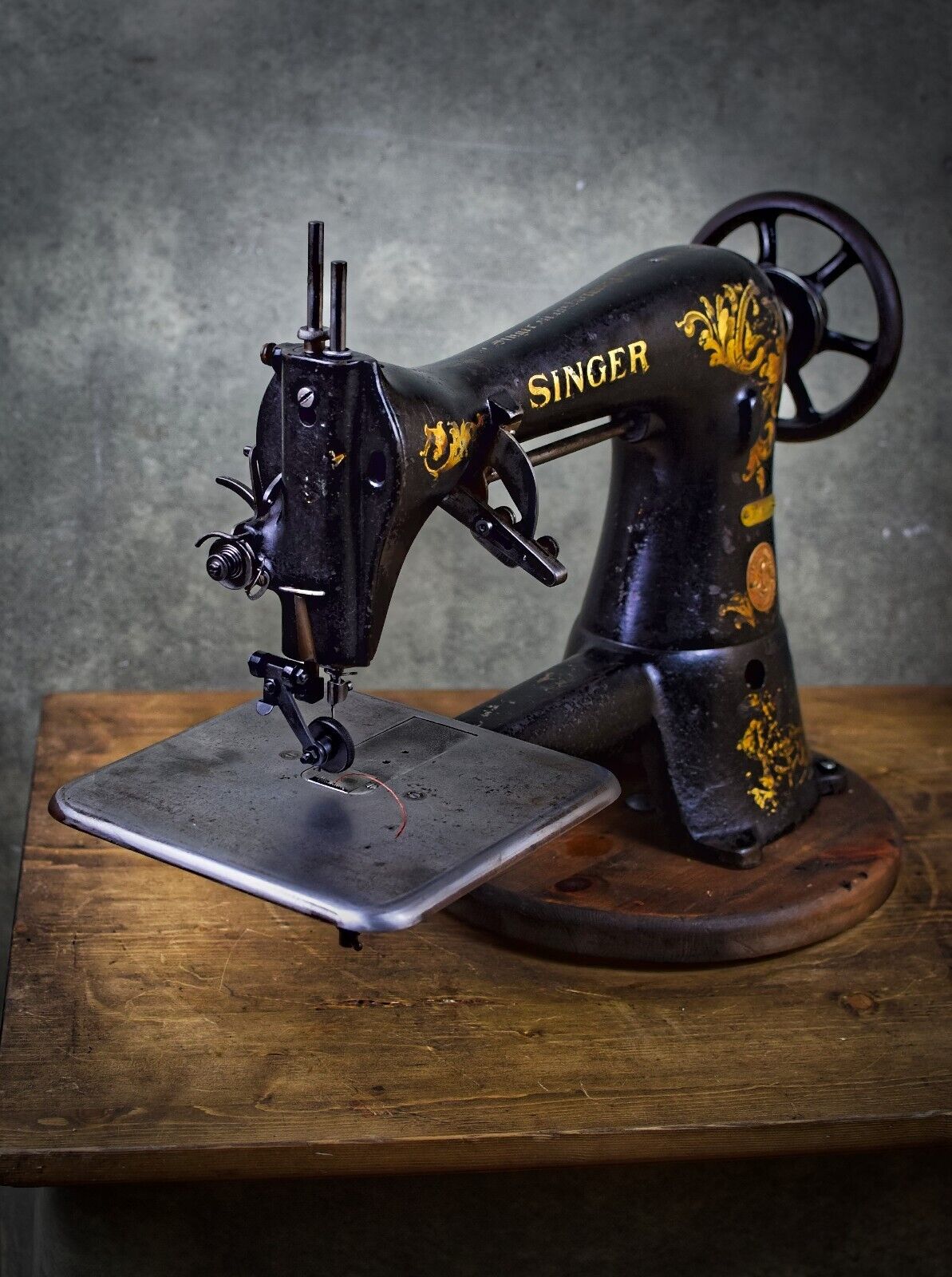 Singer 17 Sewing Machine Head 17-16 Cylinder Arm Shoemaker Leather Cobbler Purse